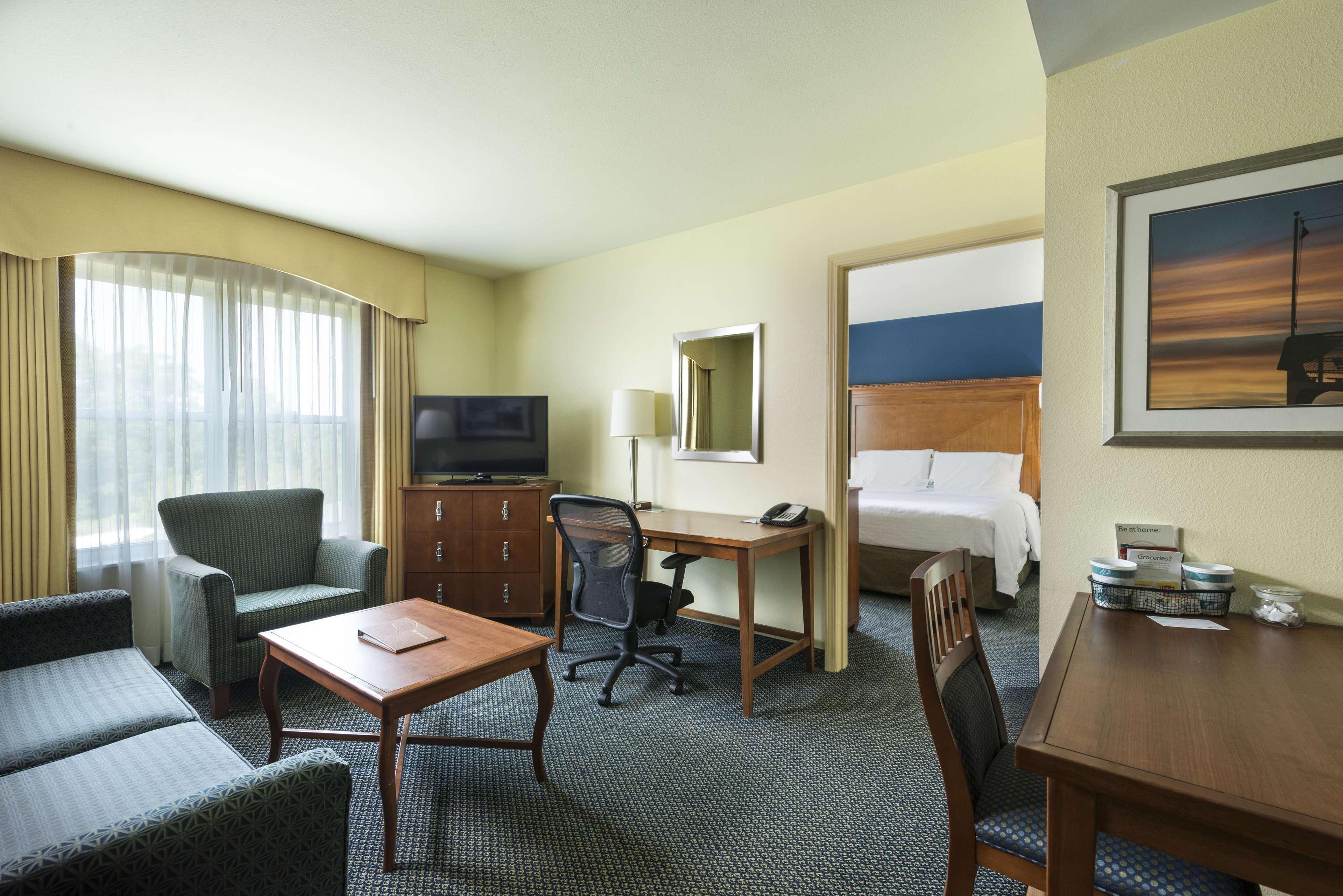 โฮมวู้ด สวีท บาย ฮิลตัน พอร์ตมัท Hotel พอร์ตสมัท ภายนอก รูปภาพ